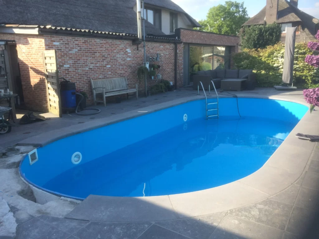 Zwembadrenovatie Brasschaat
